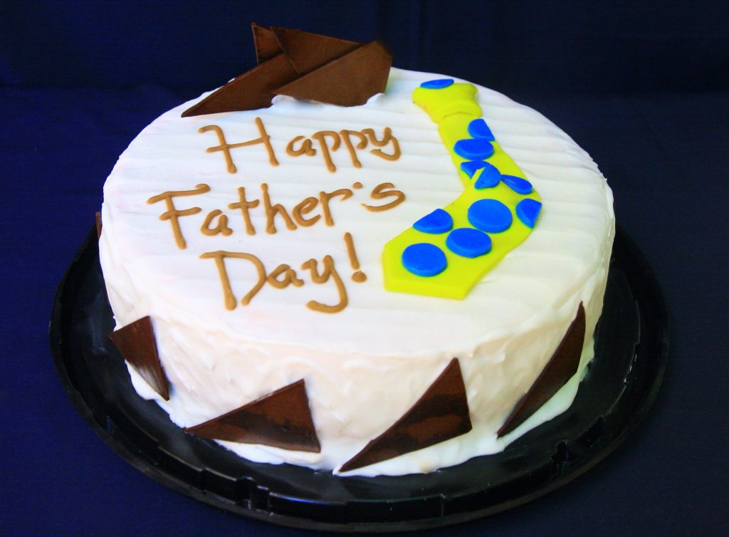 Fathers day cream cake