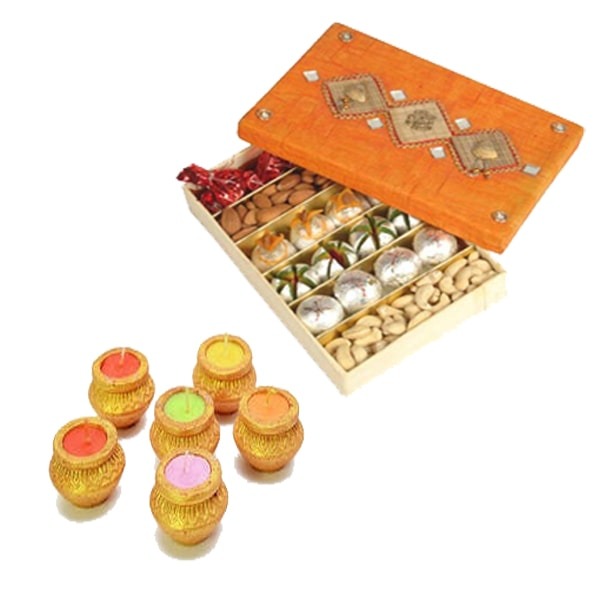Peda sweet box with pot candles