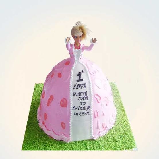 Greenery Barbie cake